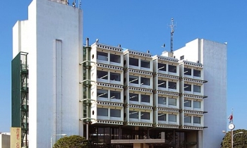 Chống nóng kính Sakura City Hall